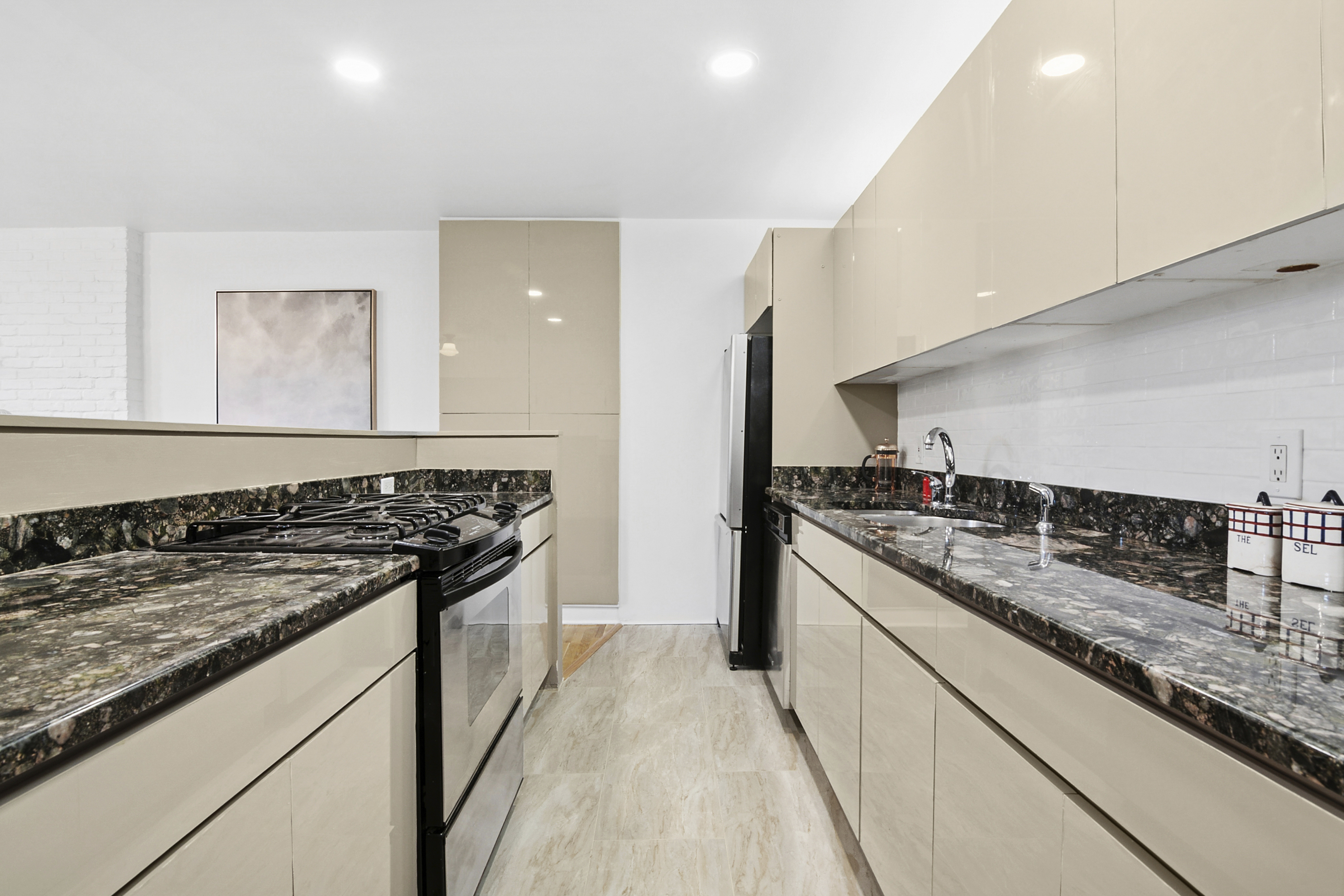 193 Kane Street, Unit 4 Brooklyn, NY 11201 - Photo 5 of 16