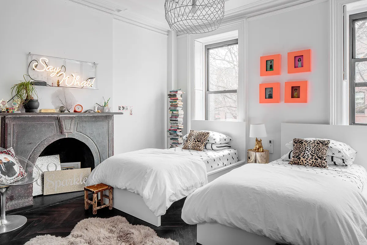 477 Waverly Avenue, Unit TRIPLEX Brooklyn, NY 11238 - Photo 7 of 8