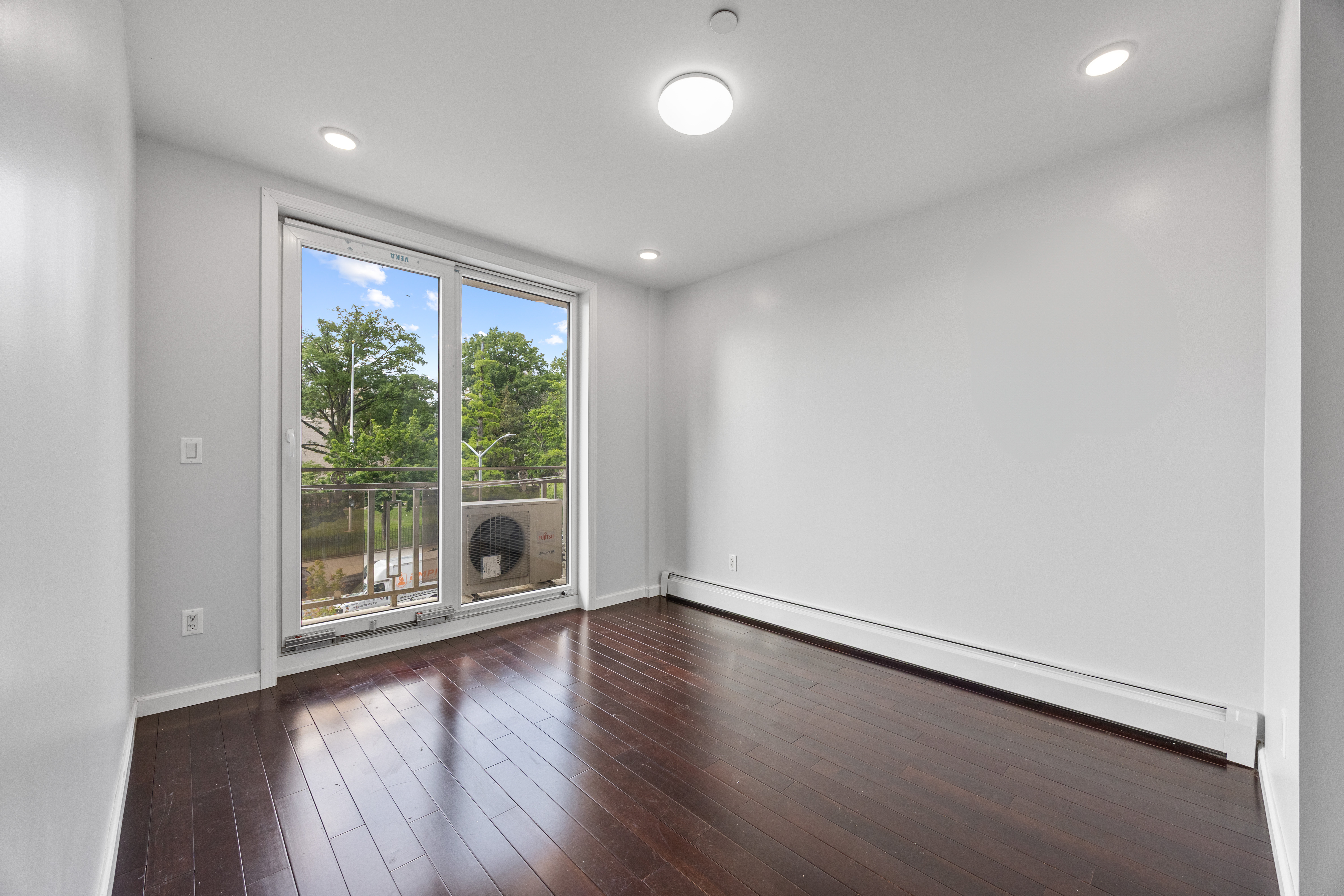138-12 Northern Boulevard, Unit 3E Queens, NY 11354 - Photo 3 of 15