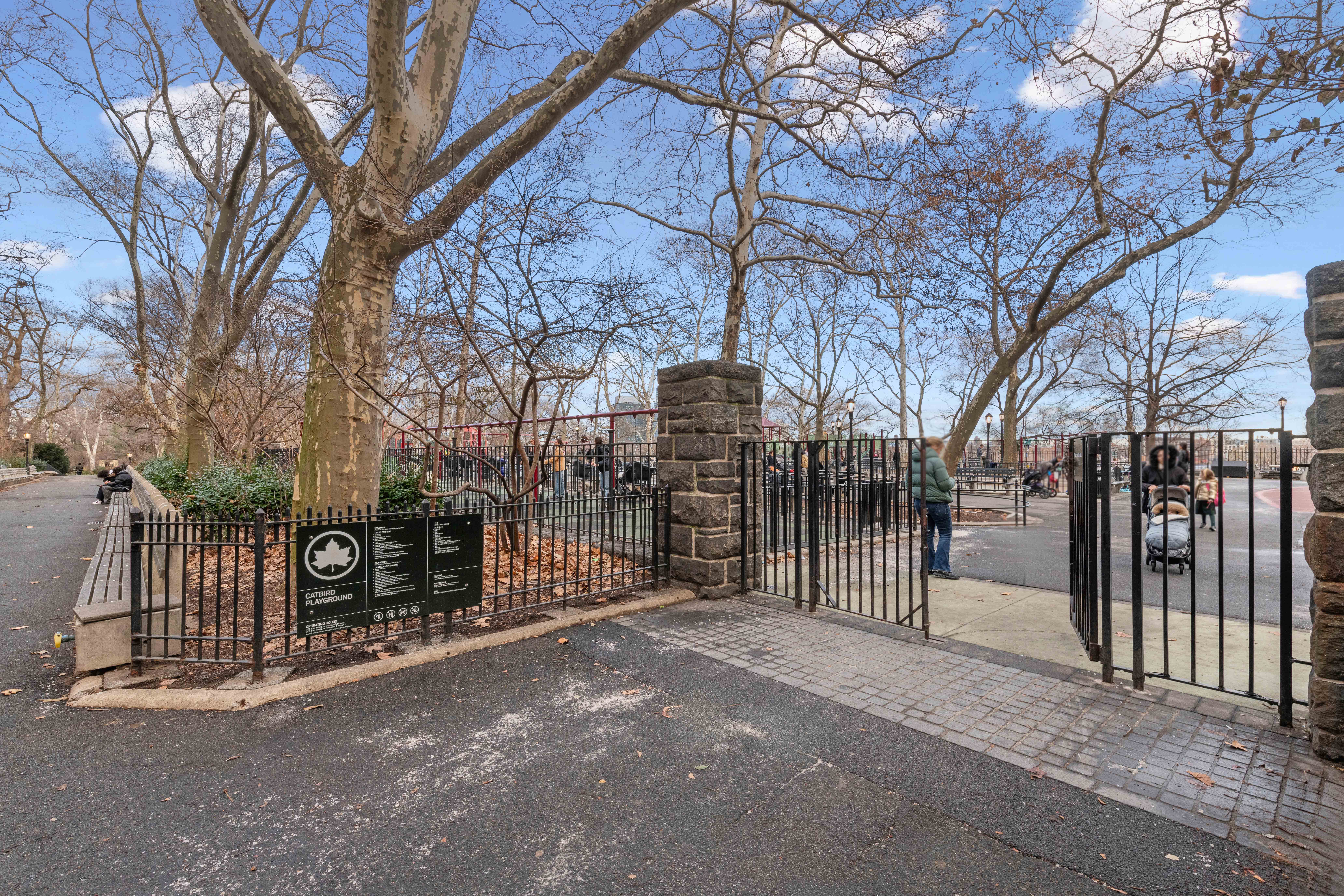444 East 86th Street, Unit 25EF Manhattan, NY 10028 - Photo 15 of 18 a view of a street with a building