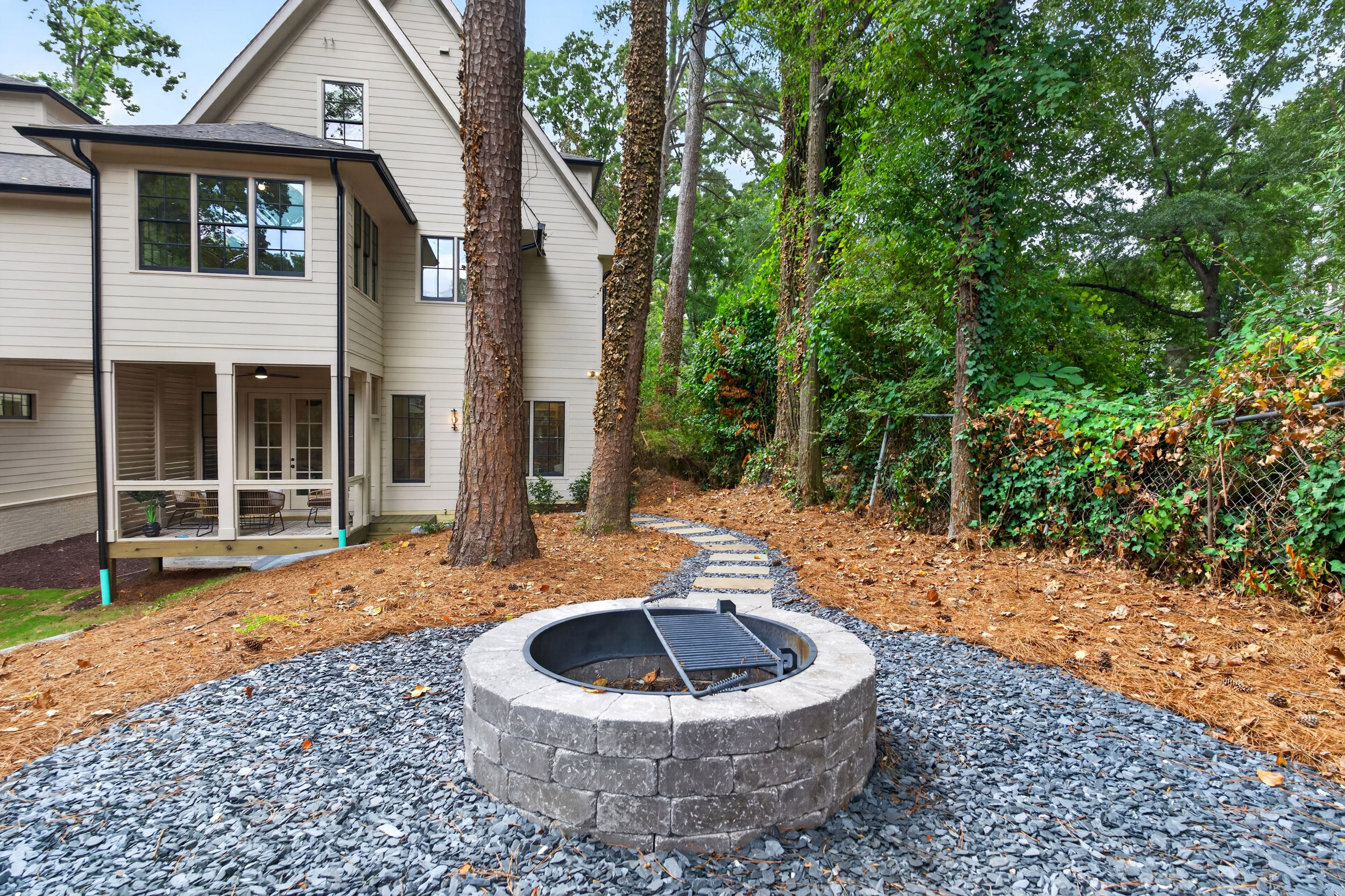 652 Timm Valley Road Northeast Atlanta, GA 30305 - Photo 49 of 52 Gallery Image 49