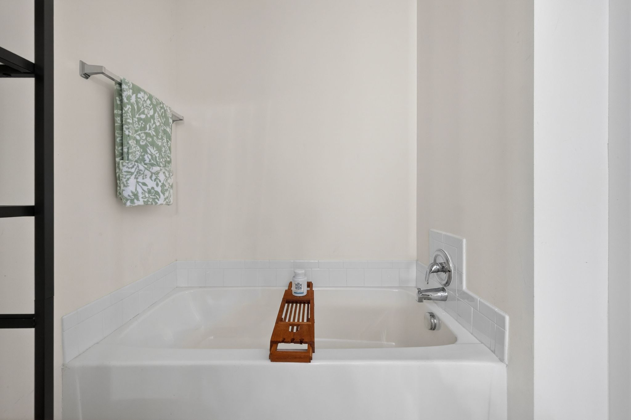 Huntscroft Lane Raleigh, NC 27617 - Photo 39 of 49 a bathroom with a bathtub