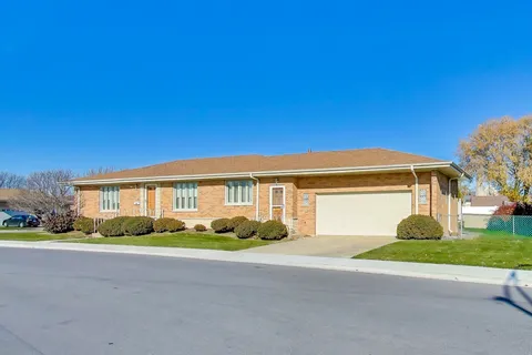 $499,900 | 8618 West Leland Avenue, Chicago, IL 60656