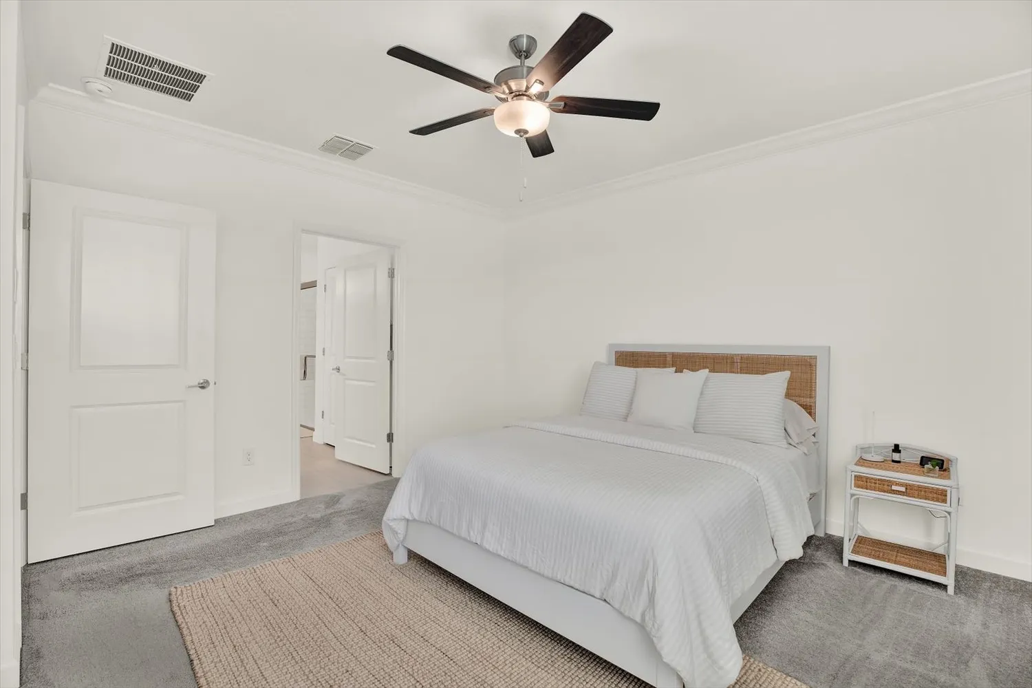 $230,000 | 10998 Gable Dig Loop, San Antonio, FL 33576