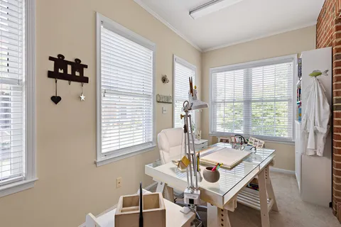 $565,000 | 115 LYNTHWAITE Farm Lane, Wilmington, DE 19803