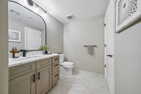 Contact Agent | 9 Farrand Street, Bloomfield, NJ 07003