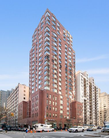 400 East 90th Street, Unit 20C Manhattan, NY 10128 - Photo 9 of 10