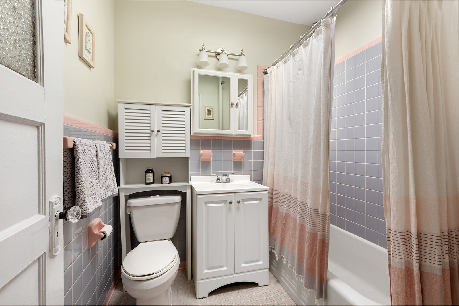 556 77th Street Brooklyn, NY 11209 - Photo 10 of 12