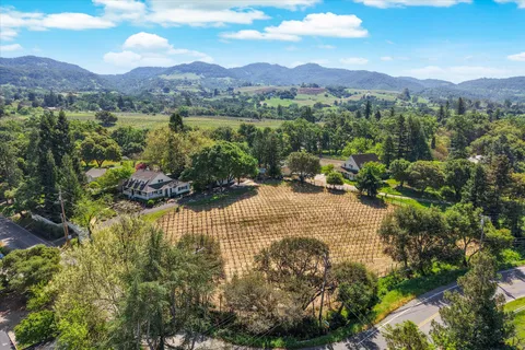 $3,050,000 | 4011 East 3rd Avenue, Napa, CA 94558