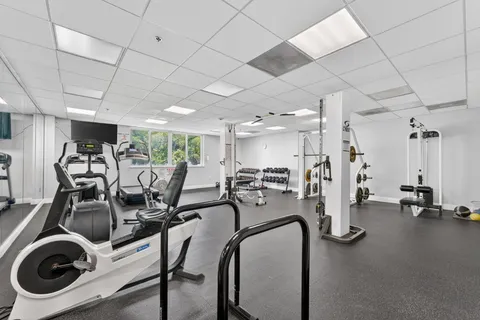 $450,000 | 1650 Coral Way, Unit 607, Miami, FL 33145