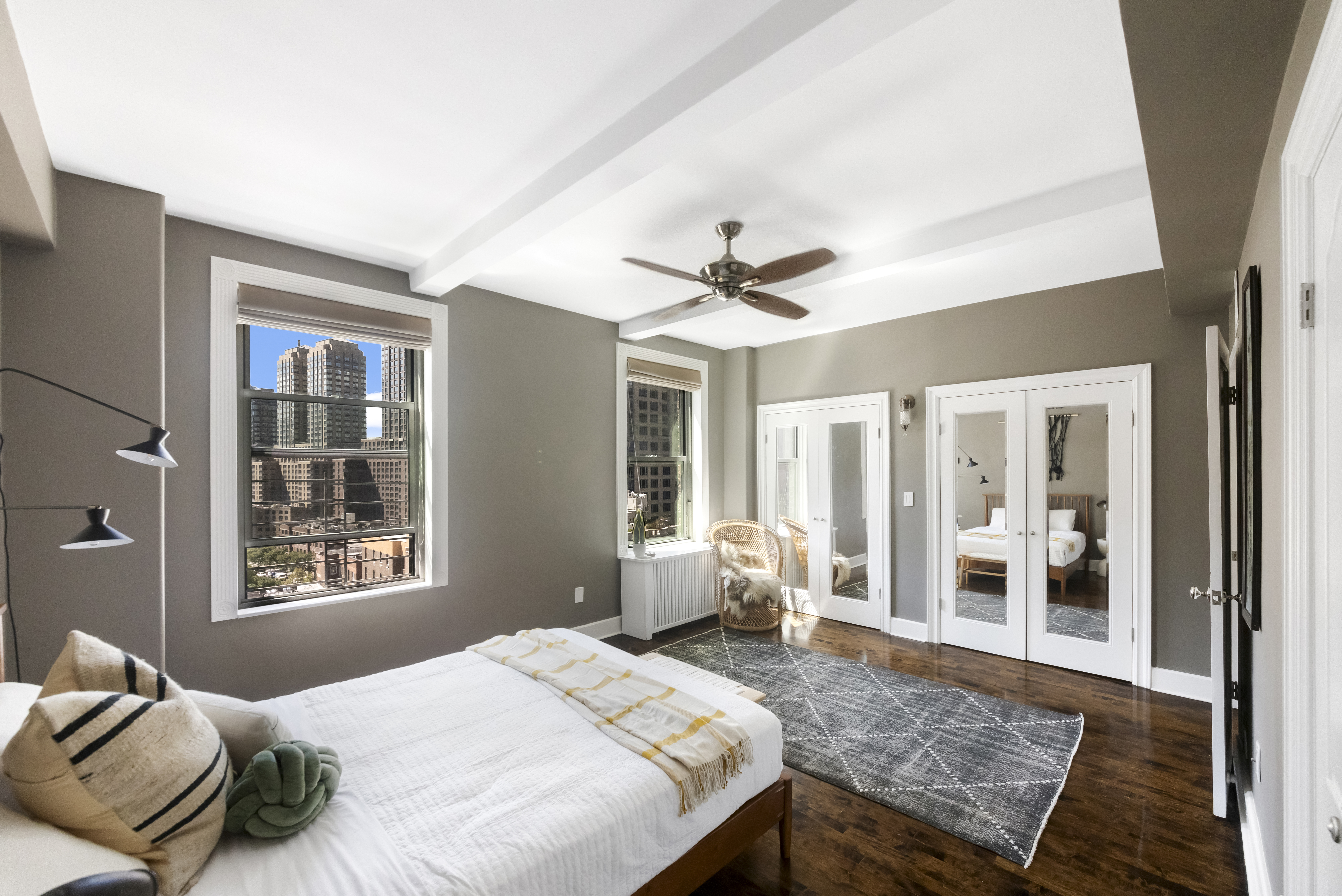 330 West 72nd Street, Unit 11C Manhattan, NY 10023 - Photo 10 of 18