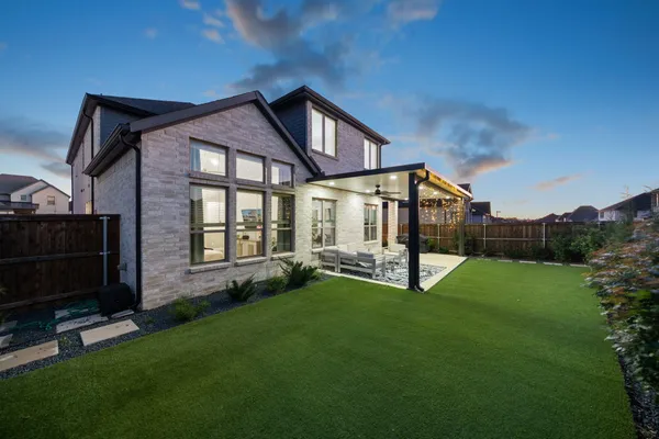 $949,999 | 850 Belltown  Drive, Allen, TX 75013