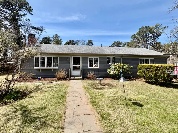 $725,000 | 535 School House Road, Eastham, MA 02642