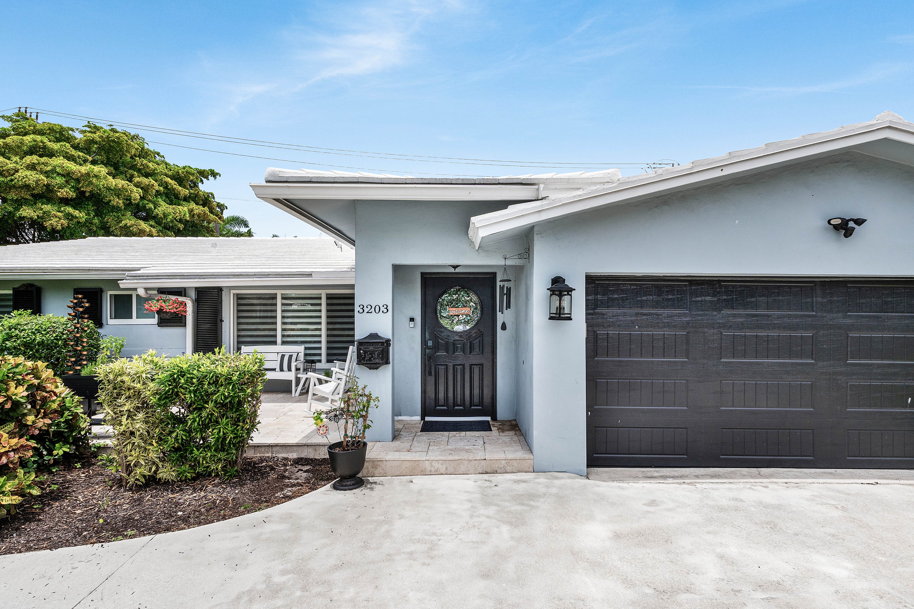 3203 Northeast 6th Drive Boca Raton, FL 33431 - Photo 2 of 35