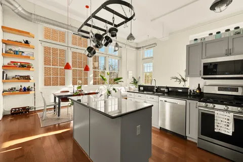 $689,000 | 440 12th Street Northeast, Unit 211, Washington, DC 20002