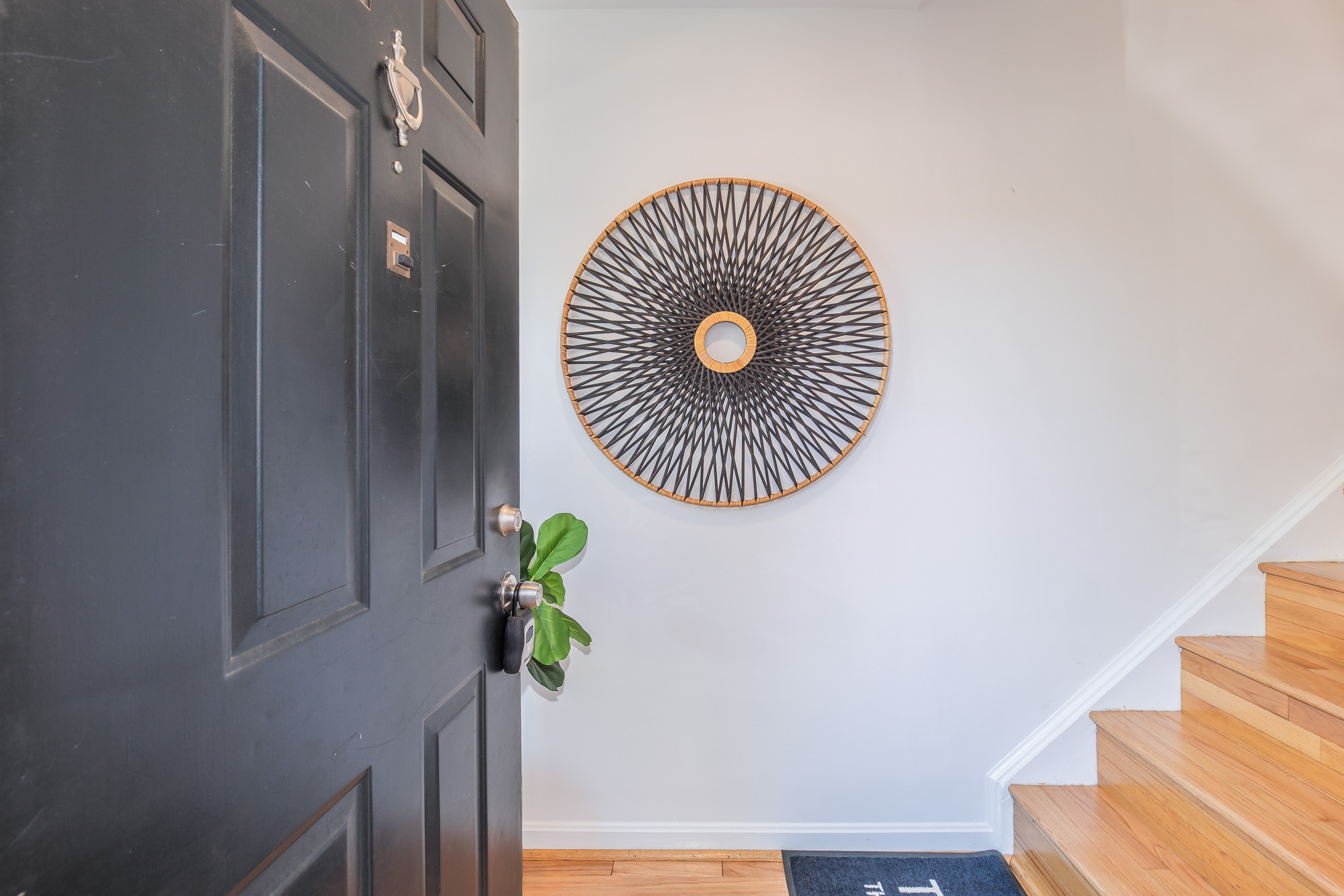 2103 North Rolfe Street, Unit B Arlington, VA 22209 - Photo 6 of 63