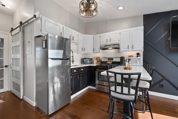 Contact Agent | 758 East 6th Street, Unit 3, South Boston, MA 02127