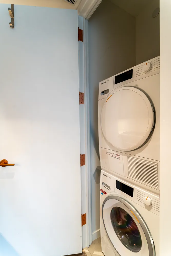 $985,000 | 1 City Point, Unit 26G | Downtown Brooklyn