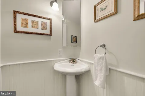 $1,850,000 | 2021 N Street Northwest, Washington, DC 20036