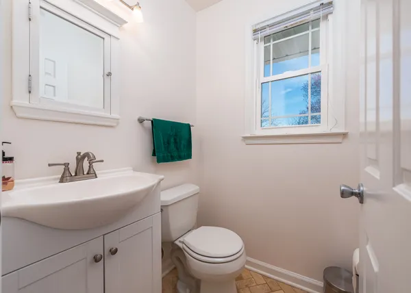 $699,000 | 7029 Long View Road, Columbia, MD 21044