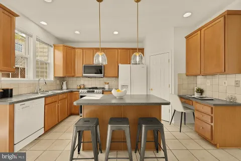 $715,000 | 4111 River Forth Drive, Fairfax, VA 22030