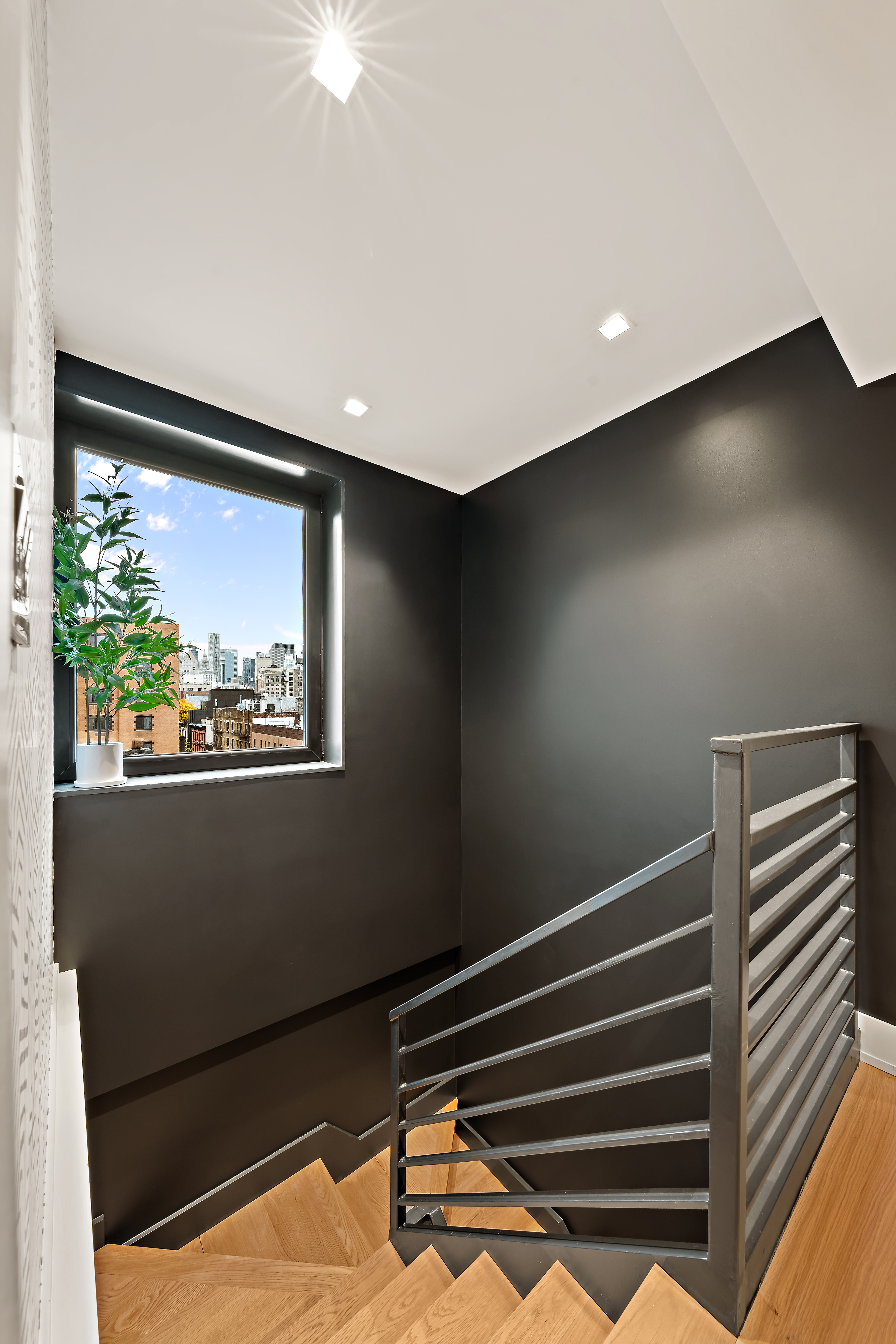 306 Mott Street, Unit PHTRIPLEX Manhattan, NY 10012 - Photo 10 of 32