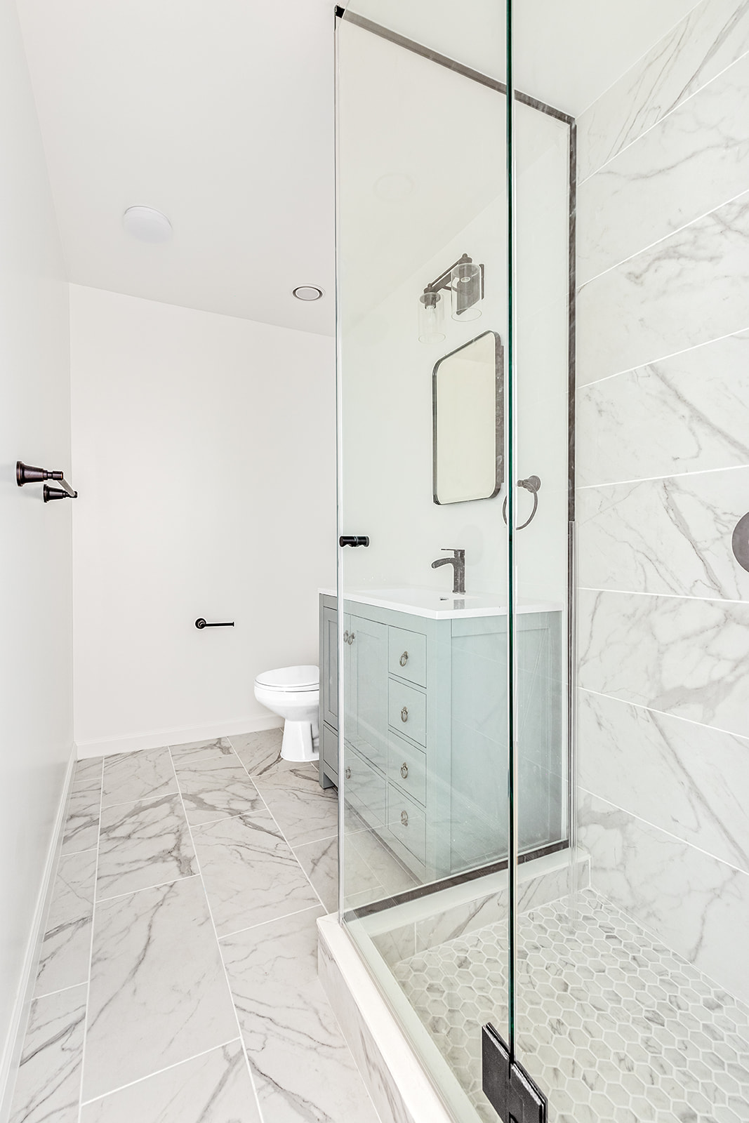 370 Carlton Avenue, Unit GARDEN Brooklyn, NY 11238 - Photo 5 of 7 a bathroom with a sink toilet and shower