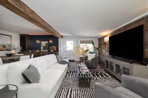 $1,695,000 | 328 11th Avenue North, Franklin, TN 37064