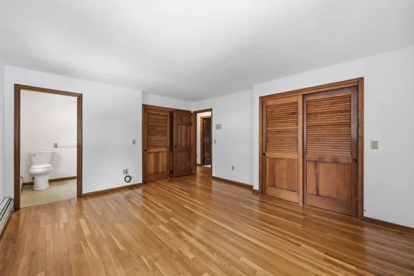 $585,000 | 52 Vicksburg Circle, Holden, MA 01520