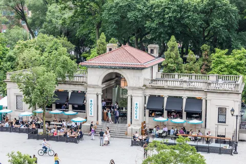 $925,000 | 210 East 17th Street, Unit 5C | Gramercy