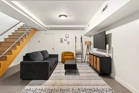 $1,650,000 | 133 Sterling Place, Unit 1D | Park Slope