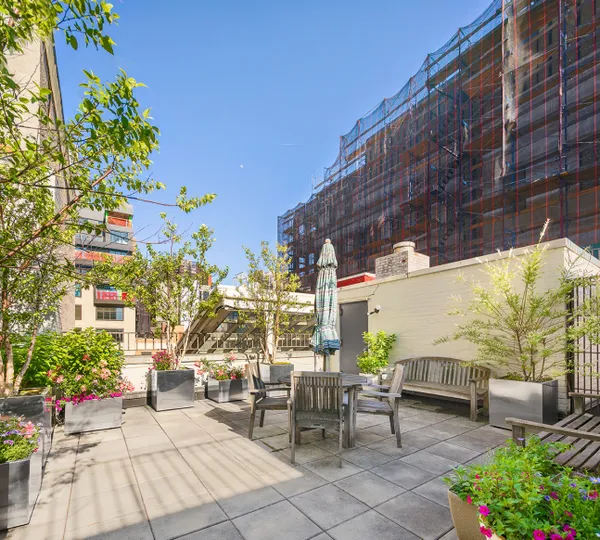 $4,000,000 | 622 Greenwich Street, Unit 4D | West Village