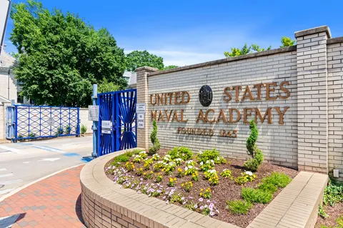 $690,000 | 5 Park Place, Unit 311, Annapolis, MD 21401