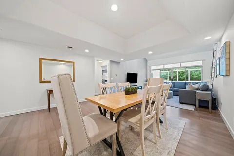 Contact Agent | Kim Terrace, Stoughton, MA 02072