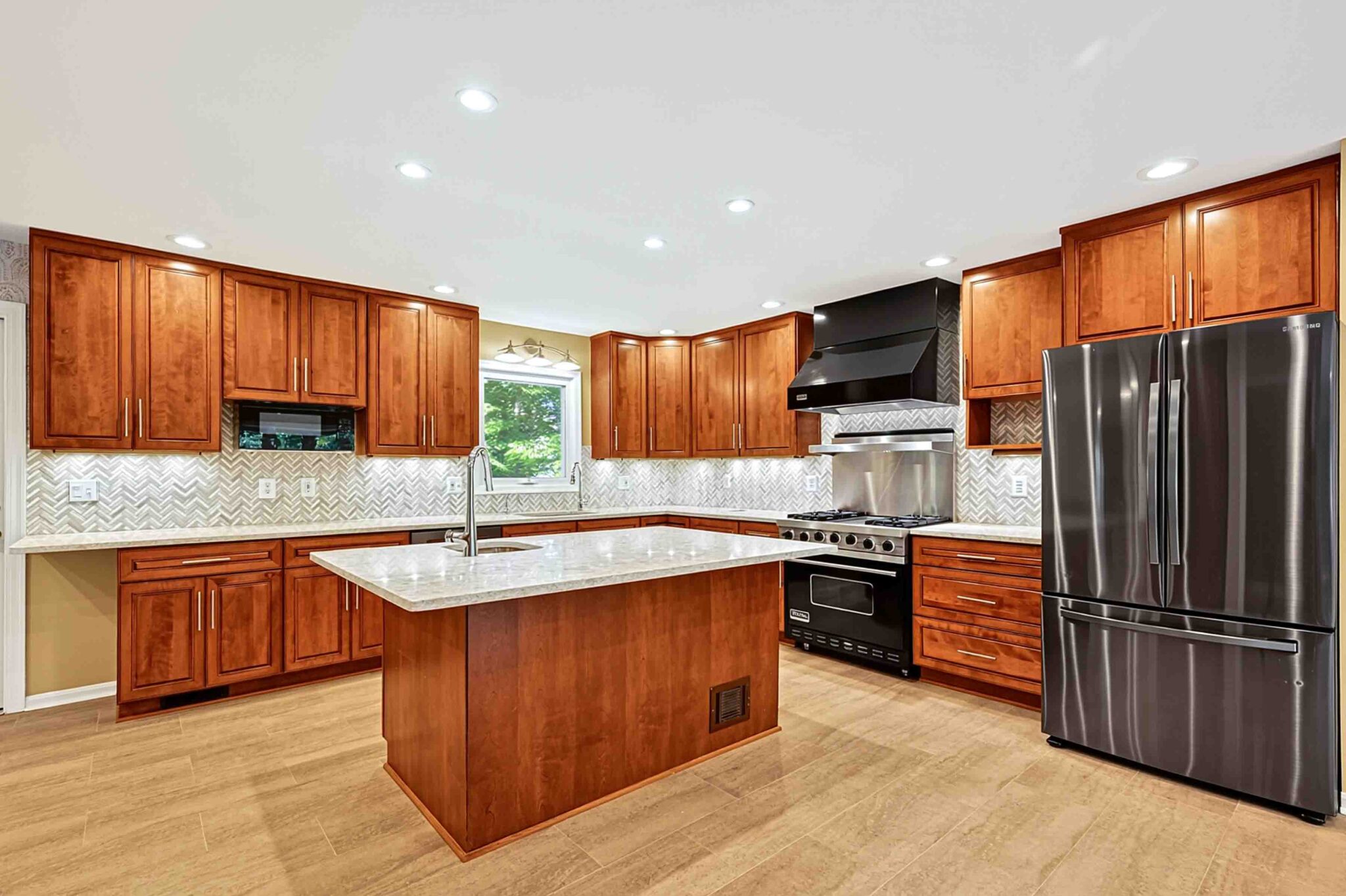 5124 Clinton Road Alexandria, VA 22312 - Photo 15 of 84 Gallery Image 15