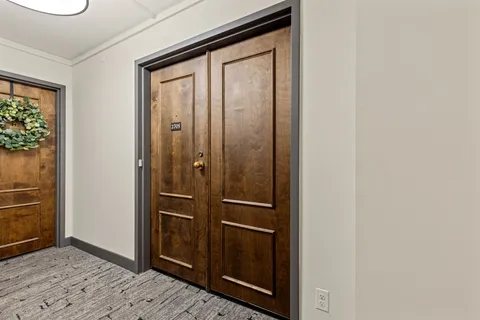 $600,000 | 1551 Larimer Street, Unit 2705, Denver, CO 80202