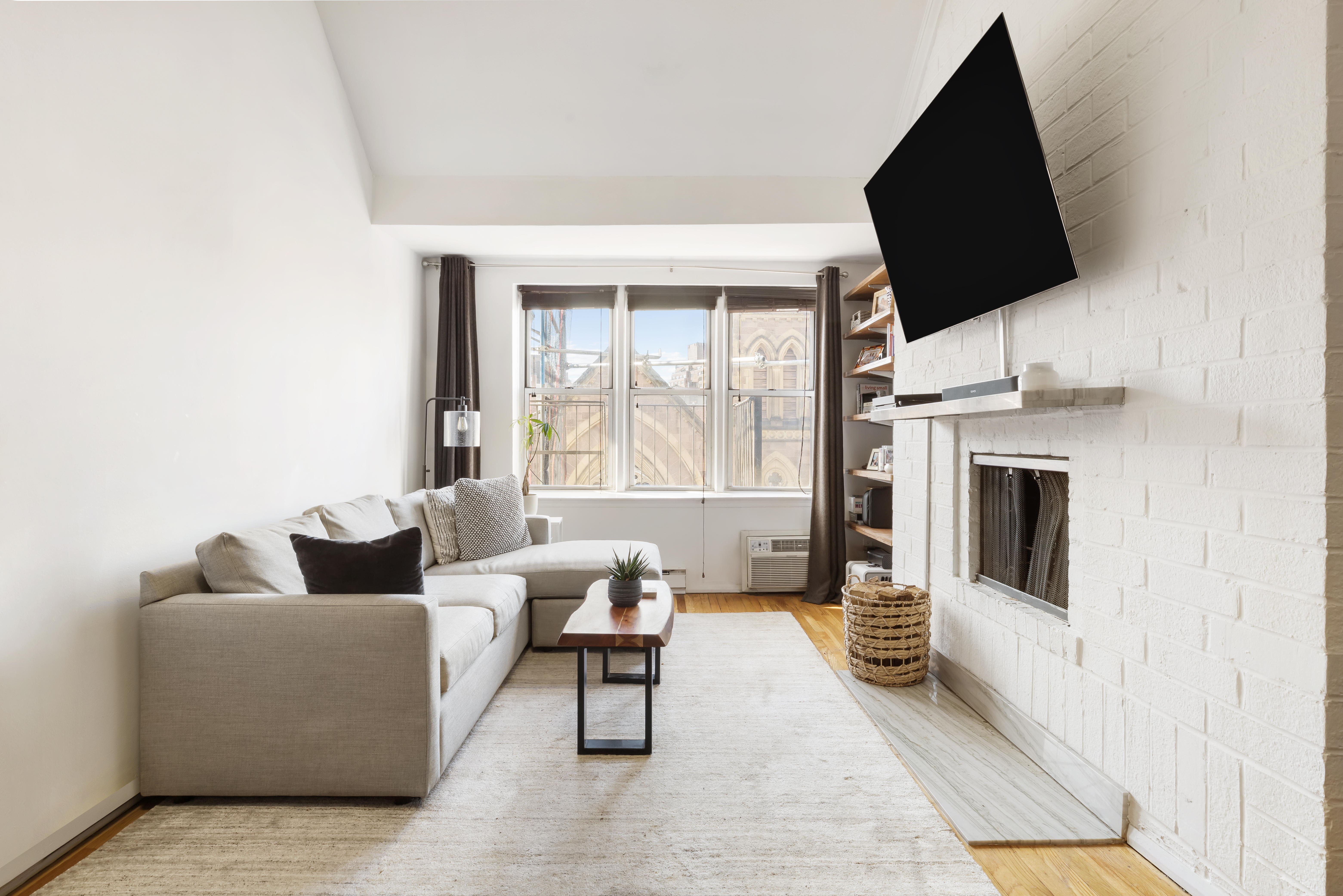 331 West 14th Street, Unit PHB Manhattan, NY 10014 - Photo 1 of 6