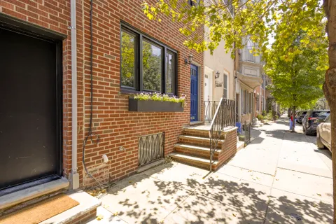 $675,000 | 755 South 6th Street, Philadelphia, PA 19147