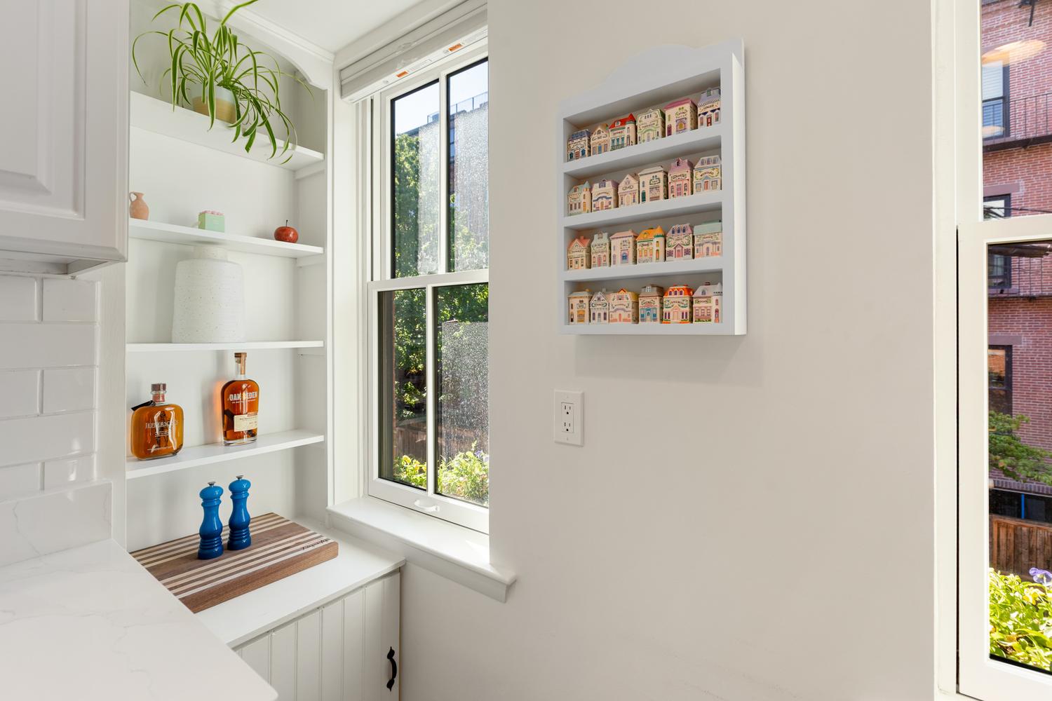 15 Lawrence Street, Unit 2 Boston, MA 02116 - Photo 12 of 34