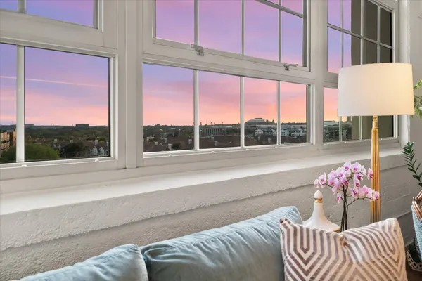 $595,000 | 2600 West 7th Street, Unit 2638, Fort Worth, TX 76107