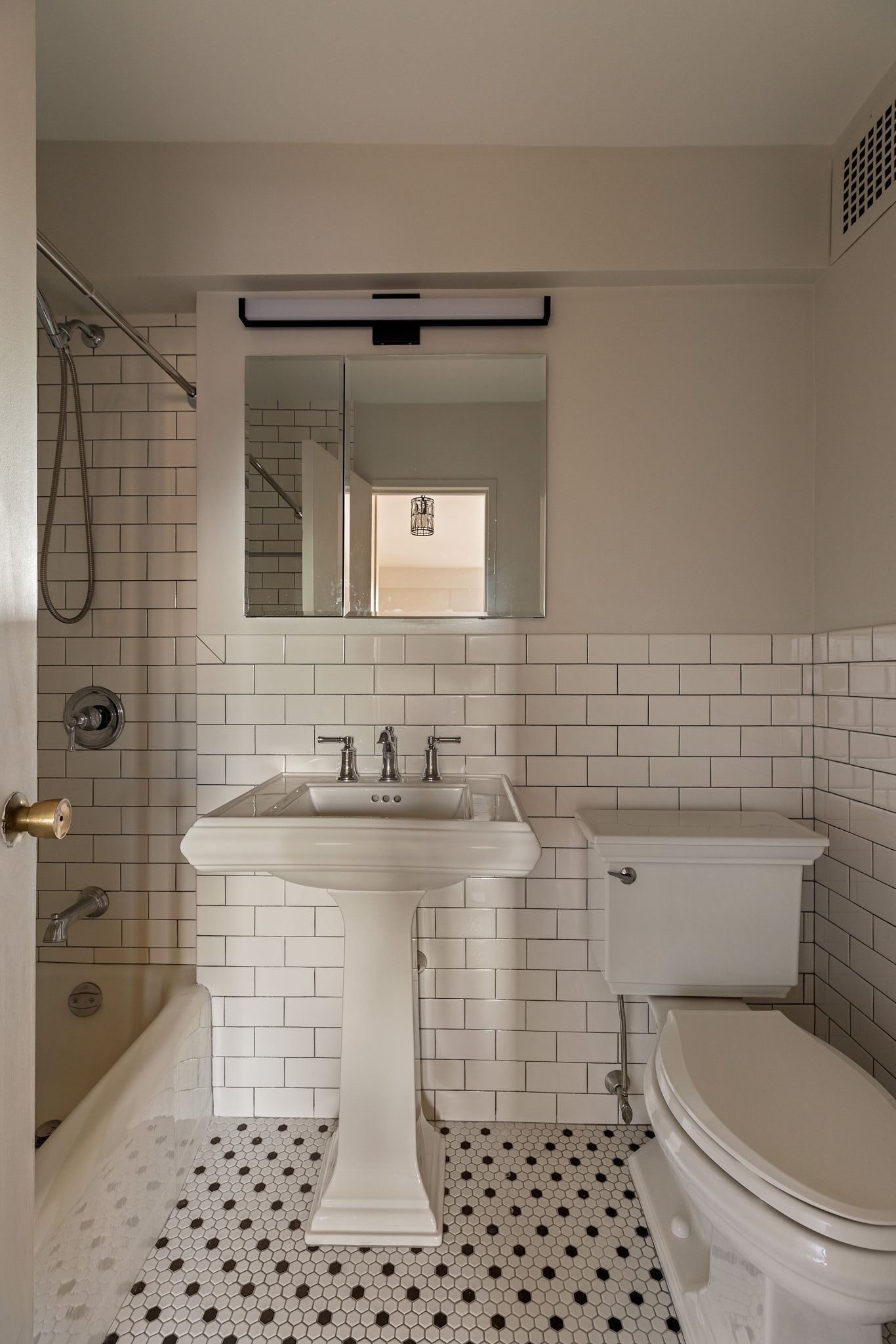 31 Jane Street, Unit 6D Manhattan, NY 10014 - Photo 12 of 20