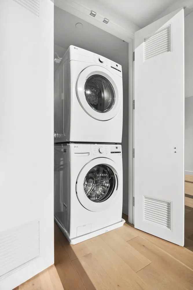 $9,700 | 171 North 1st Street, Unit PHF | Williamsburg