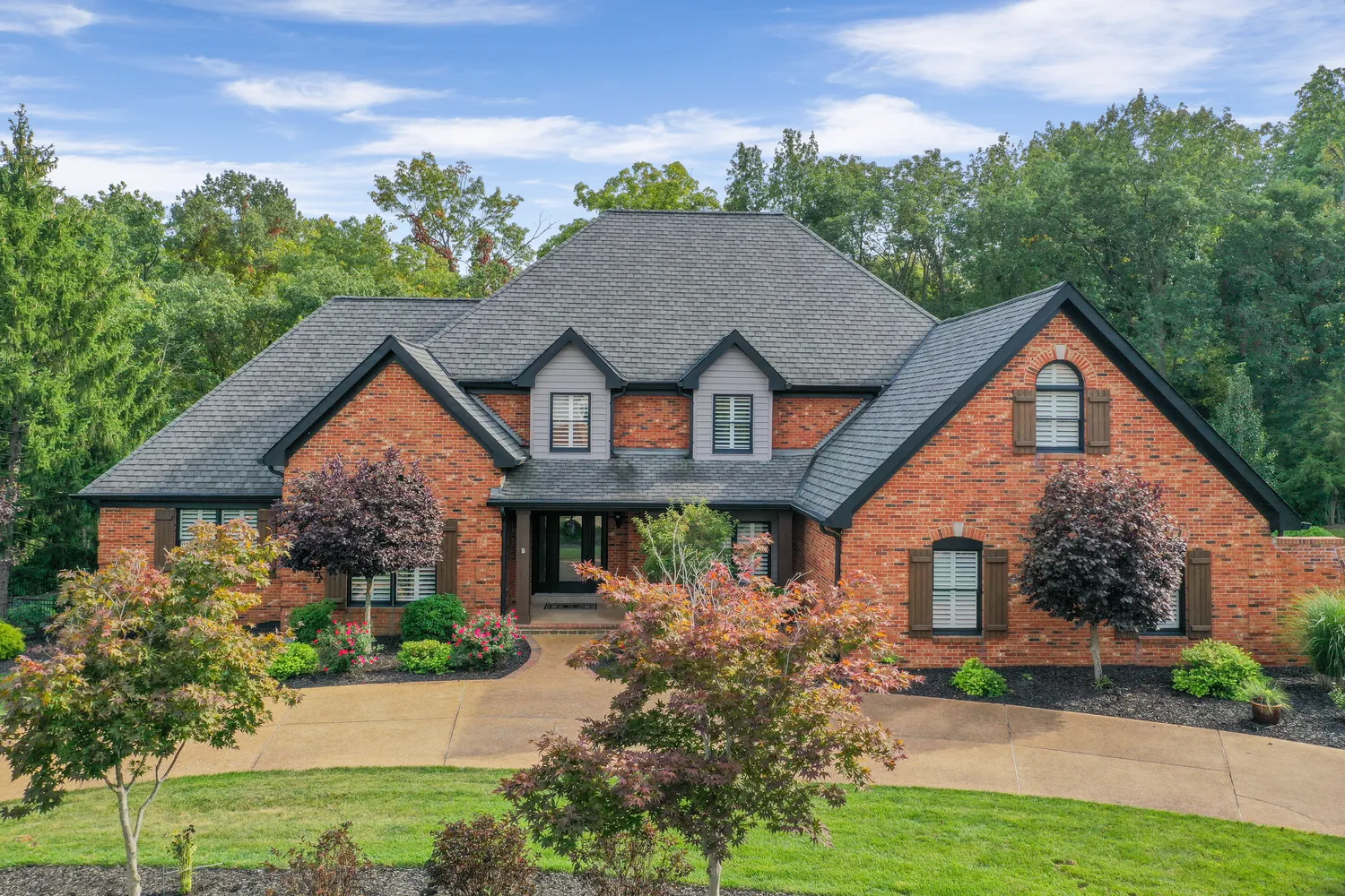 $1,995,000 | 13352 Weston Park Drive, St. Louis, MO 63131
