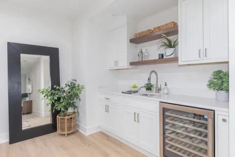 $2,295,000 | 8806 Walnut Hill Road, Chevy Chase, MD 20815