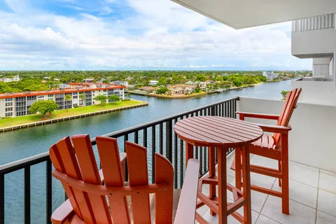 $545,000 | 1150 Hillsboro Mile, Unit 905, Hillsboro Beach, FL 33064