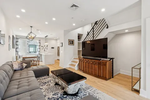 $724,900 | 1305 North 27th Street, Unit 5, Philadelphia, PA 19121