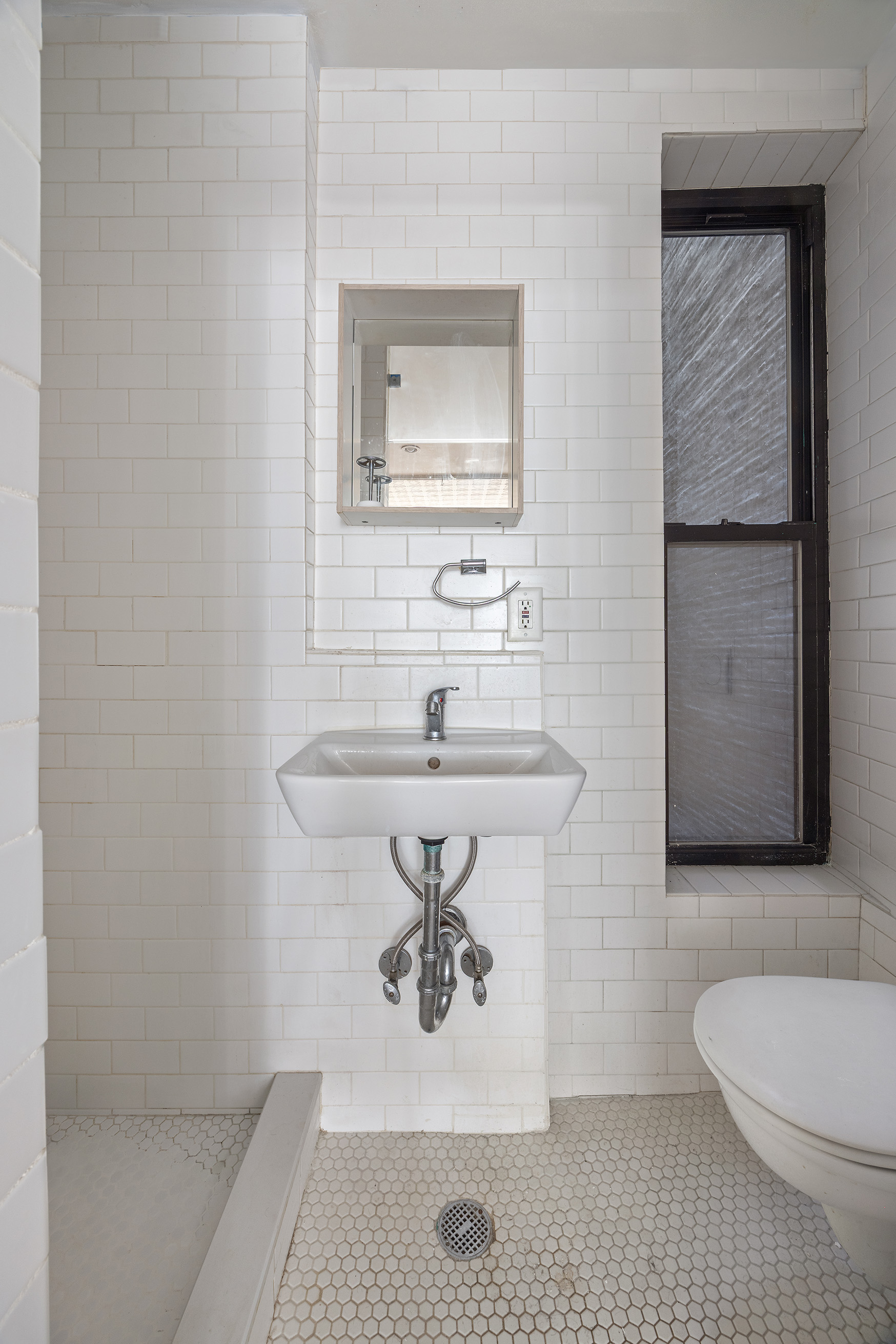 349 West Broadway, Unit 10 Manhattan, NY 10013 - Photo 9 of 10