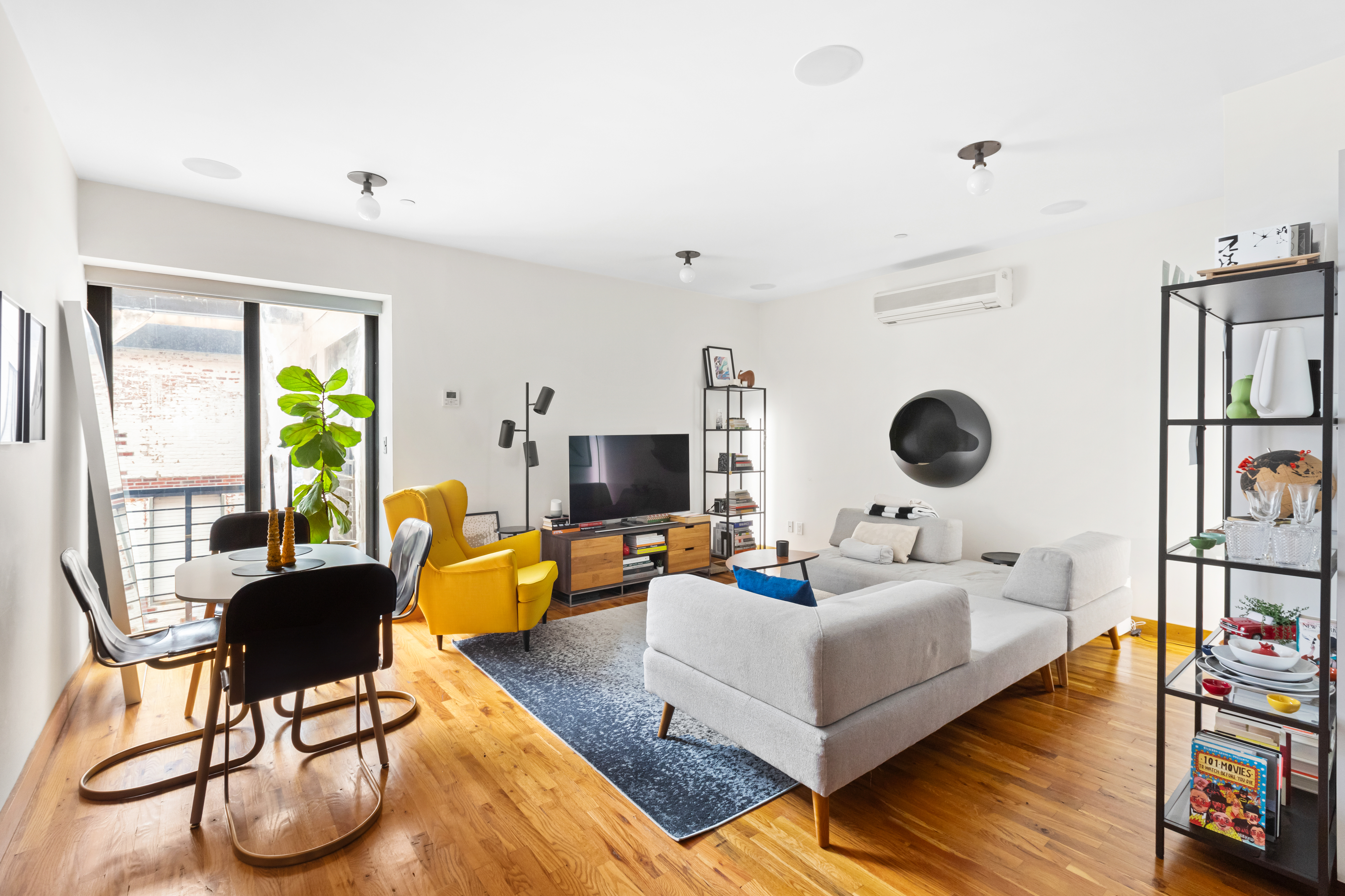 37 Bridge Street, Unit 4G Brooklyn, NY 11201 - Photo 11 of 19