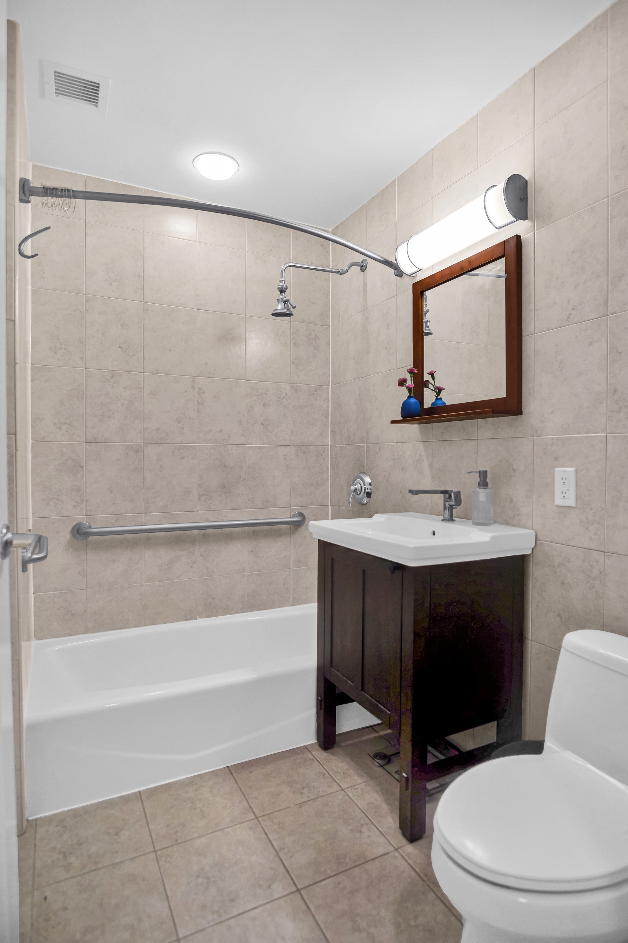 416 East 117th Street, Unit 2C Manhattan, NY 10035 - Photo 5 of 9