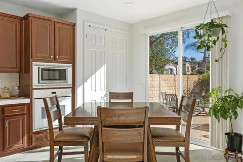 $1,395,000 | 475 Taylor Drive, Oceanside, CA 92056